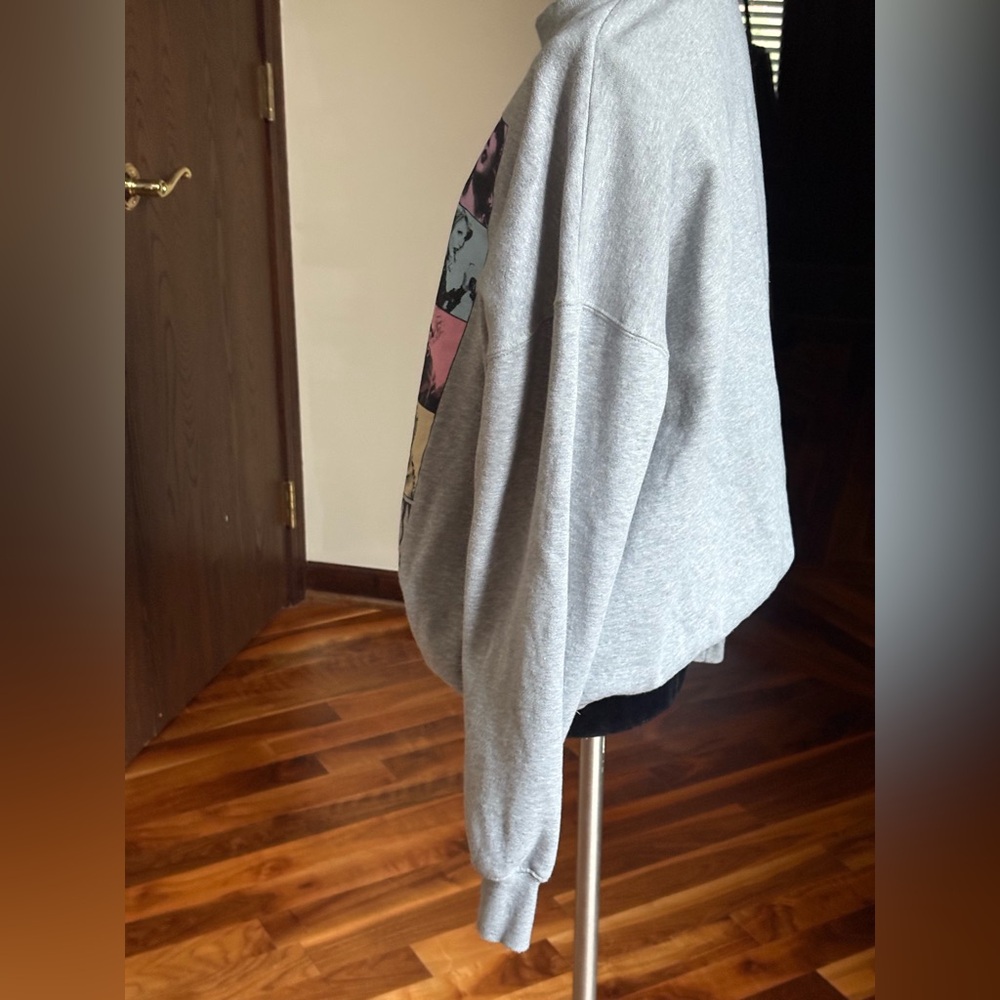 Official Taylor Swift Eras Tour Crewneck, USED - Picture 5 of 16